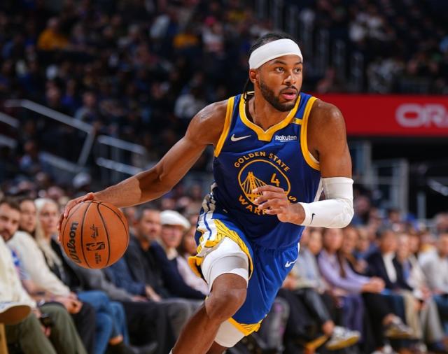 希尔德锋芒不再 勇士二阵容的牛劲哪去了？